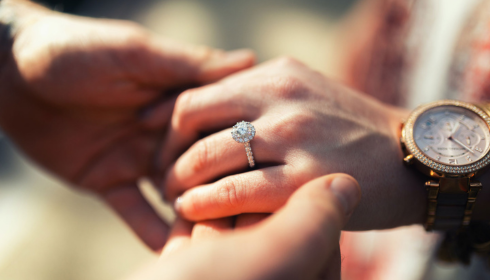 moissanite engagement rings